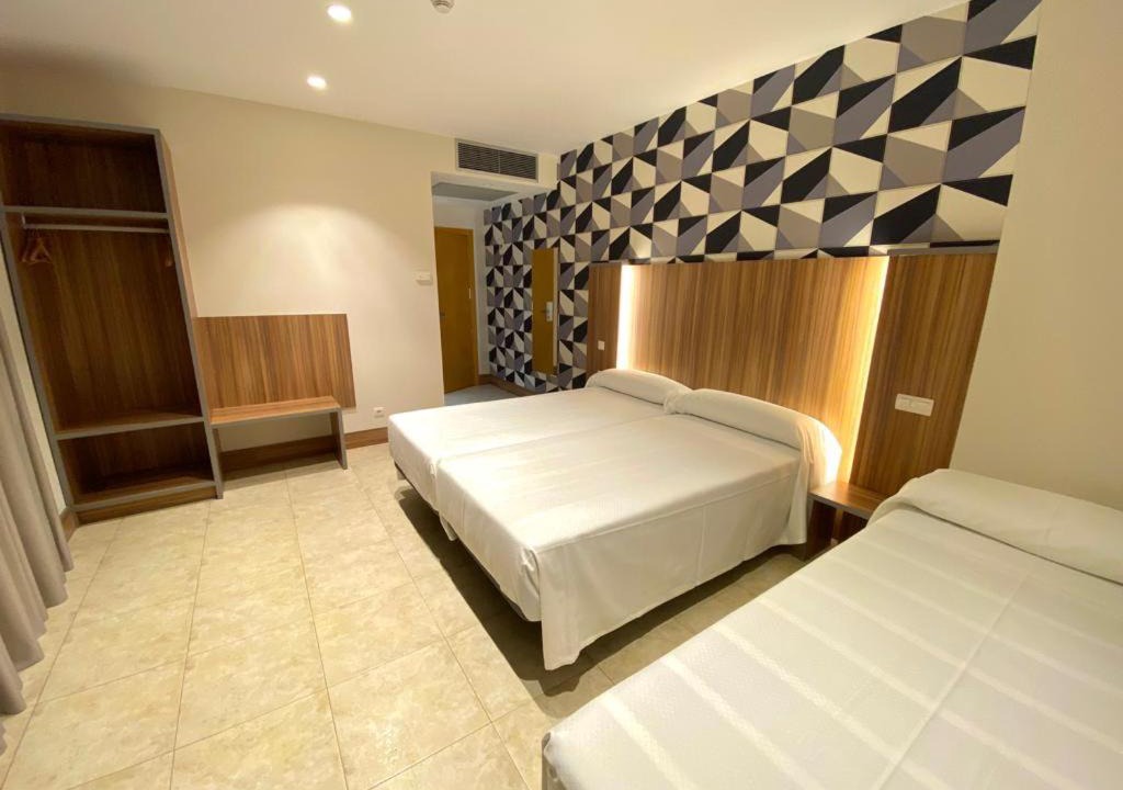Photo of Bedroom in Duenas