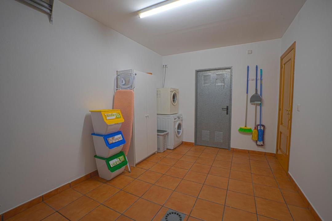 Photo of Others in Poio