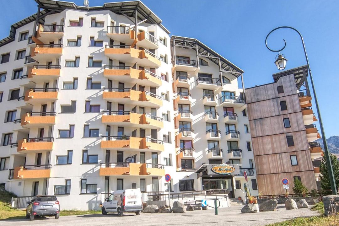 Photo of Buildings in Reberty