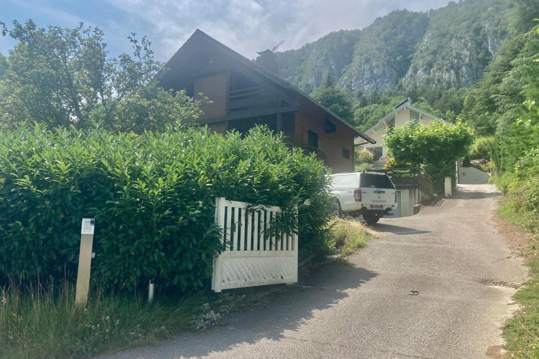 Photo of Others in Bredannaz