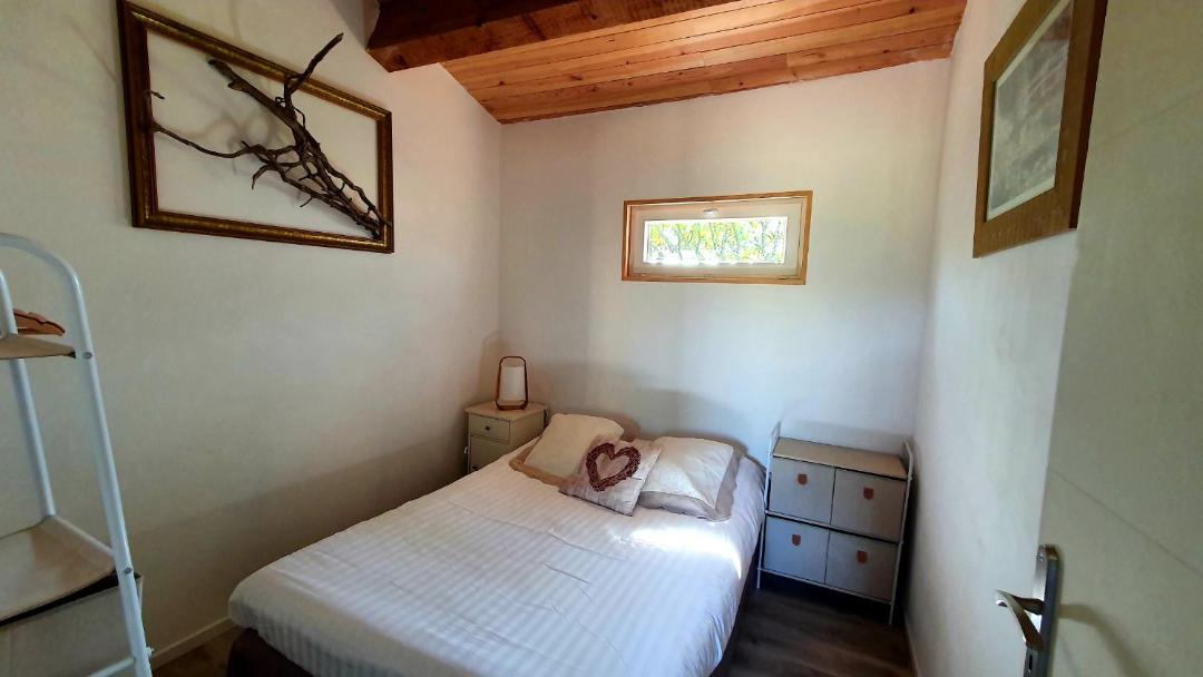 Photo of Bedroom in Lagorce
