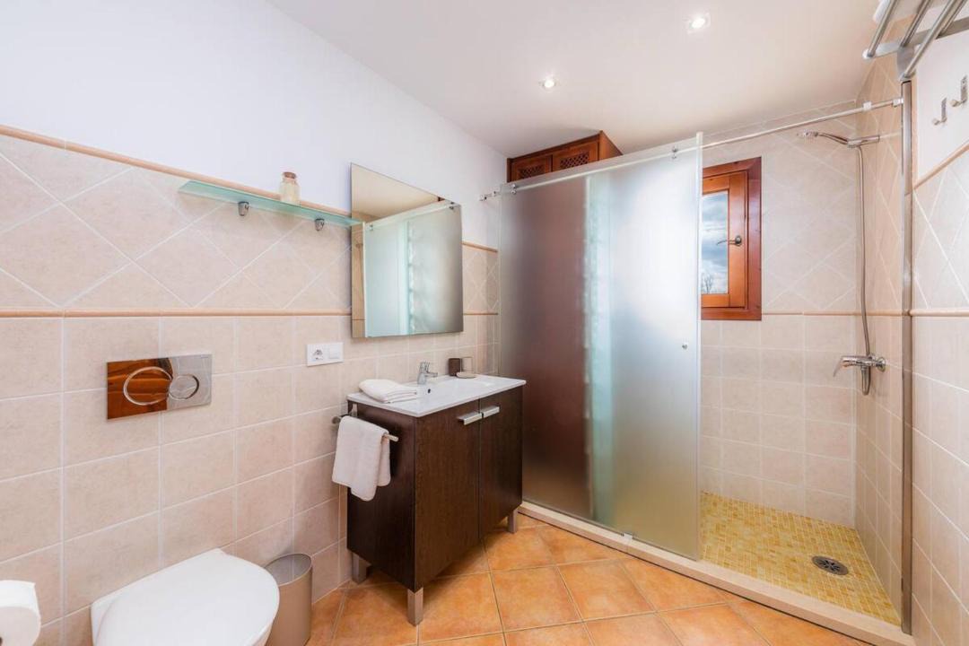 Photo of Bathroom in Ariany