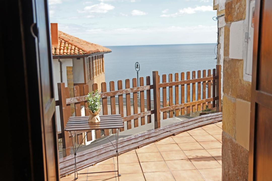 Photo of Others in Lastres