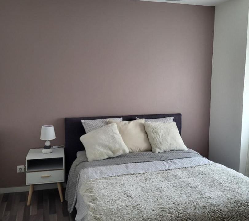 Photo of Bedroom in Oyonnax