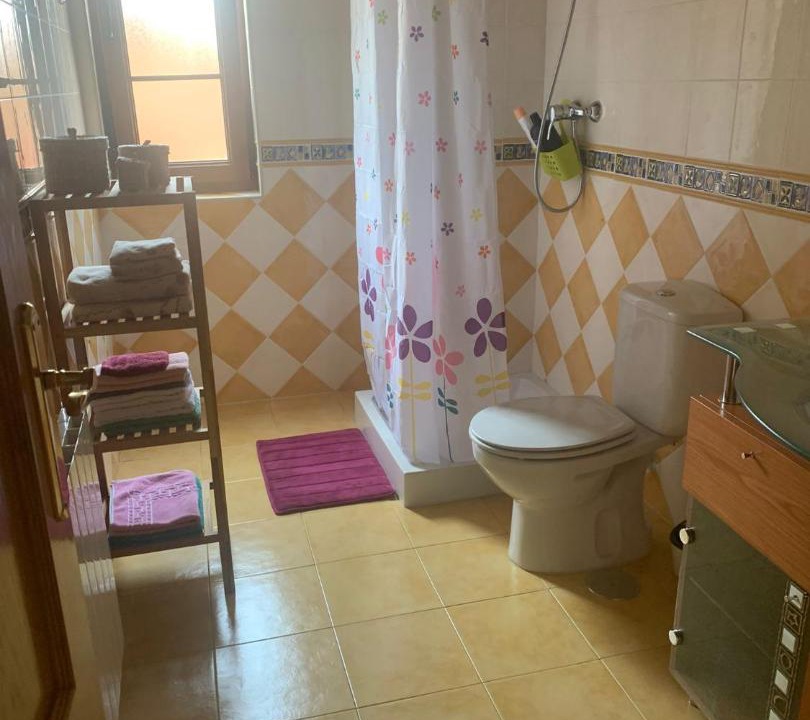 Photo of Bathroom in Vargas