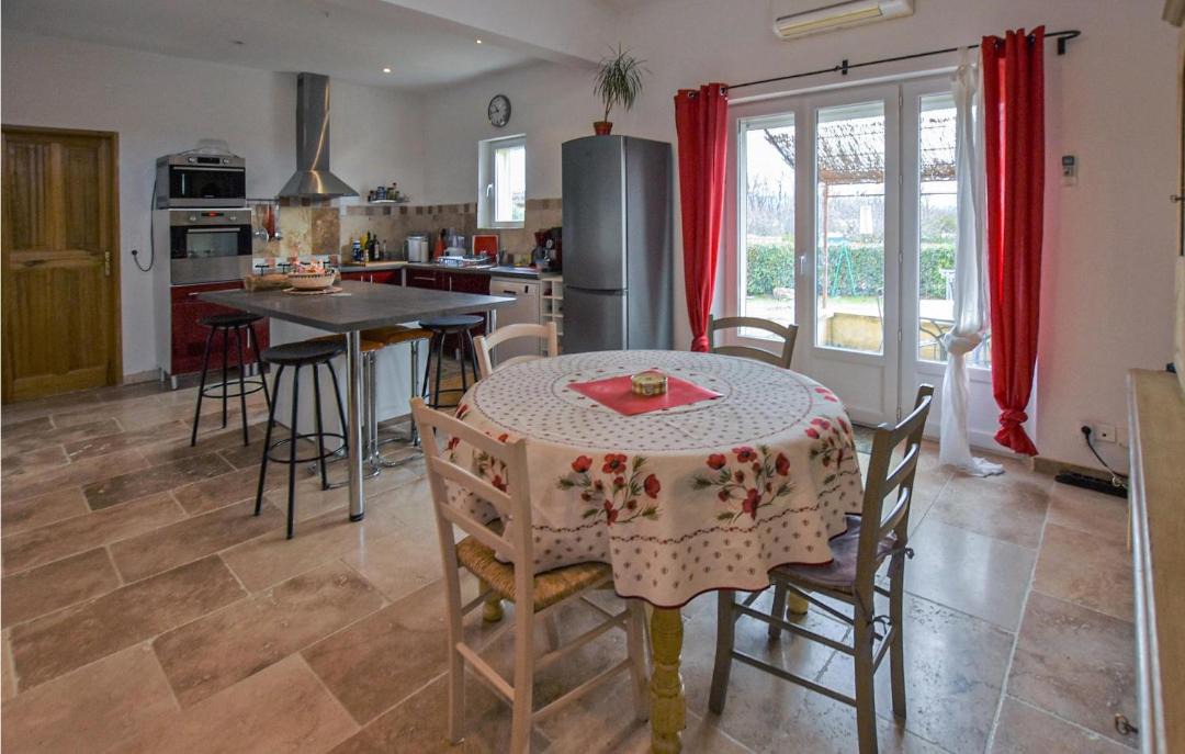 Photo of Kitchen in Croagnes