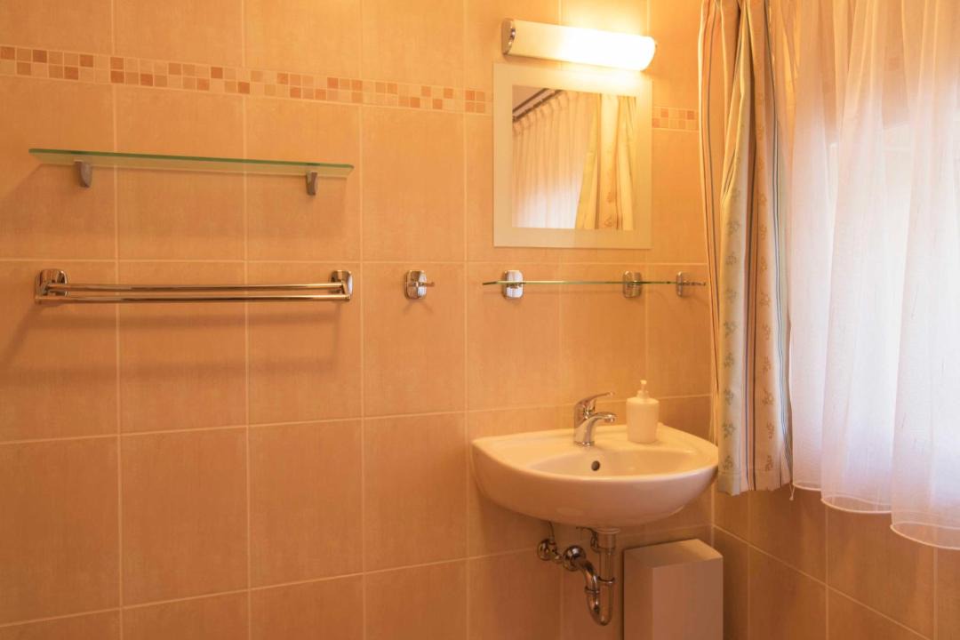 Photo of Bathroom in Freest