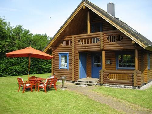 Photo of Buildings in Schwackendorf