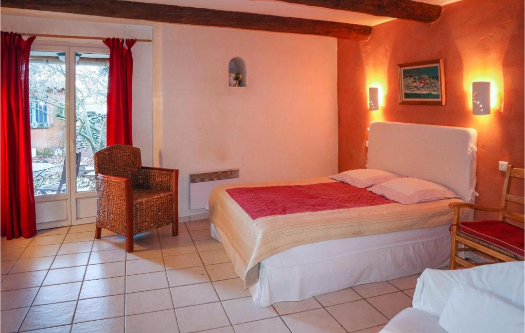 Photo of Bedroom in Villes-sur-Auzon