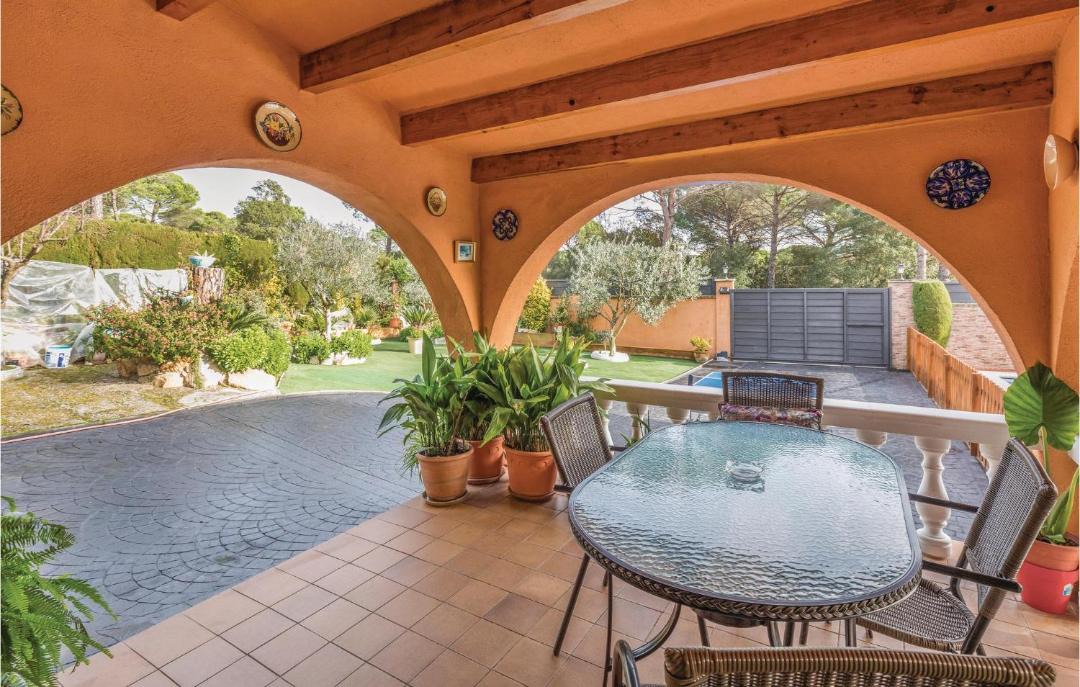 Photo of Patio Balcony in La Goba