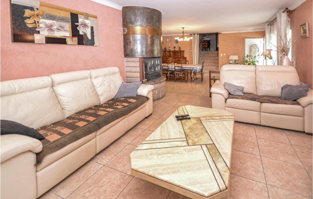 Photo of Livingroom in Uchaud