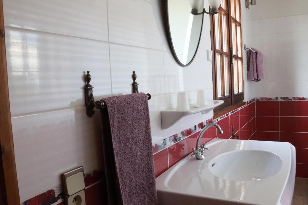 Photo of Bathroom in Suze-la-Rousse