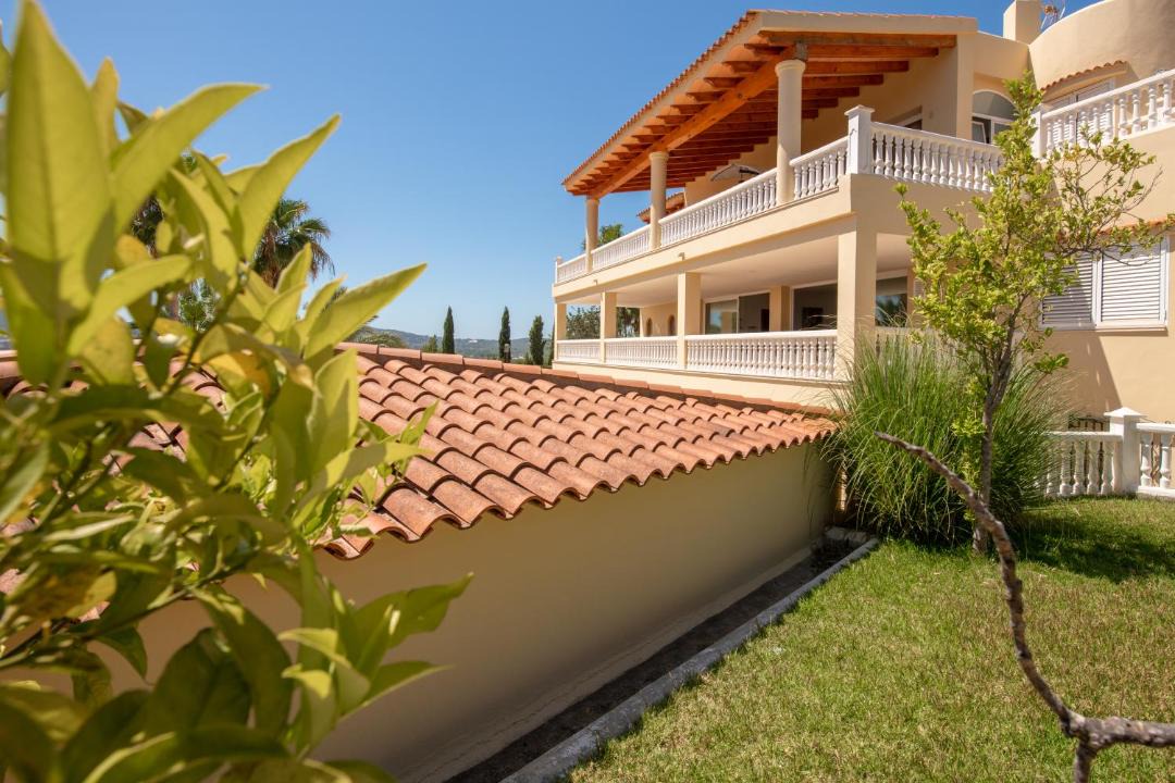 Photo of Buildings in Can Besso