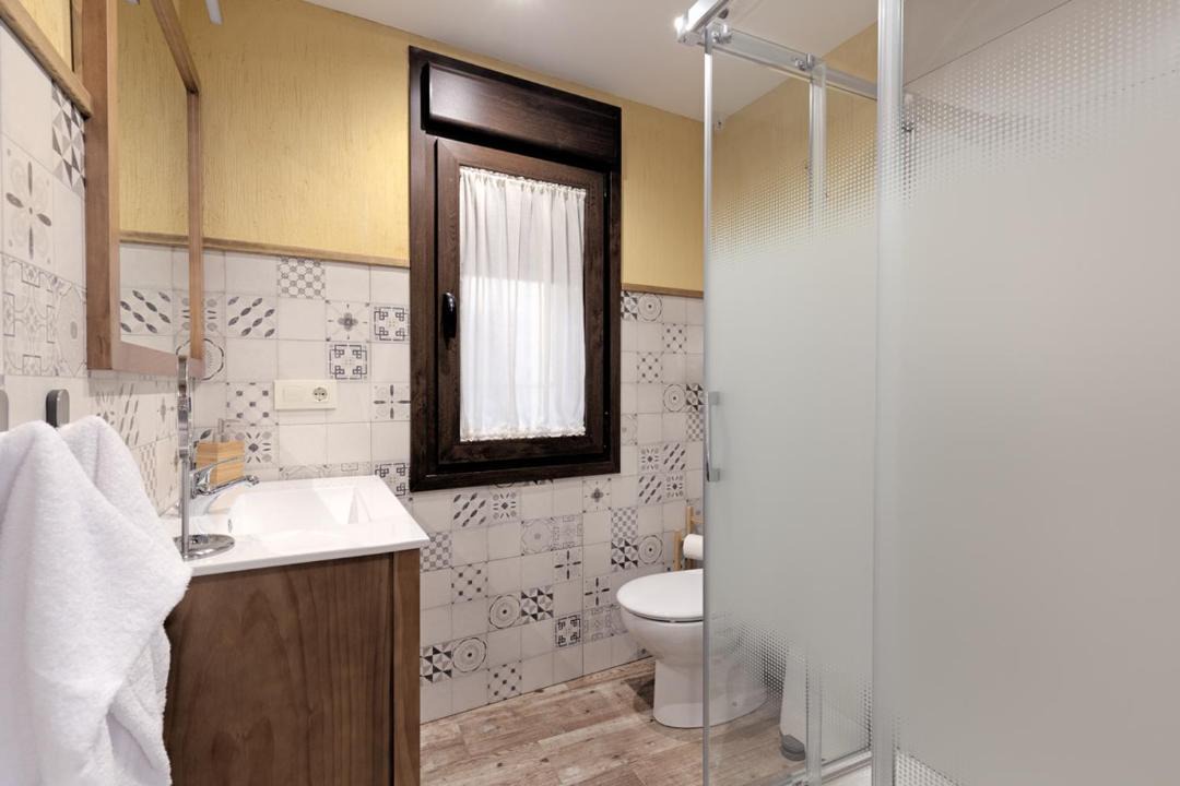 Photo of Bathroom in Cabezuela del Valle