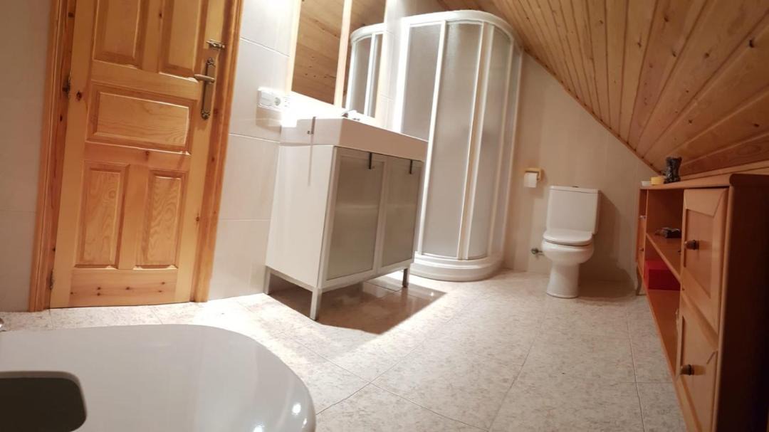 Photo of Bathroom in Saravillo