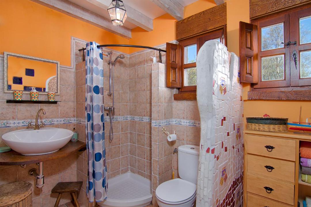 Photo of Bathroom in Santillana del Mar