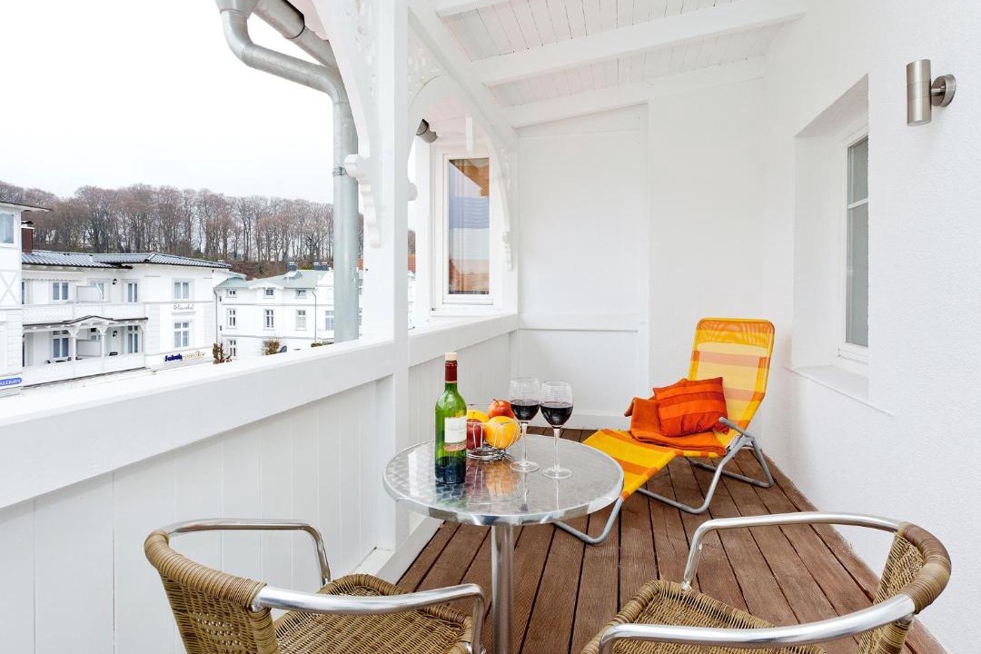 Photo of Others in Binz
