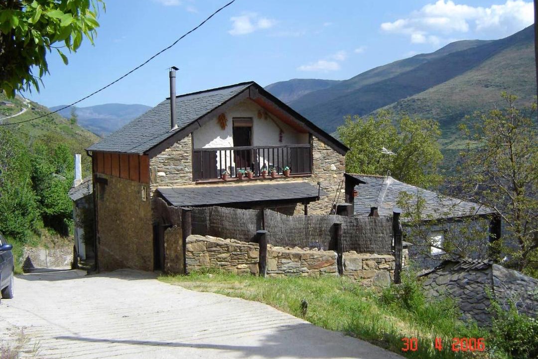 Photo of Buildings in Odollo