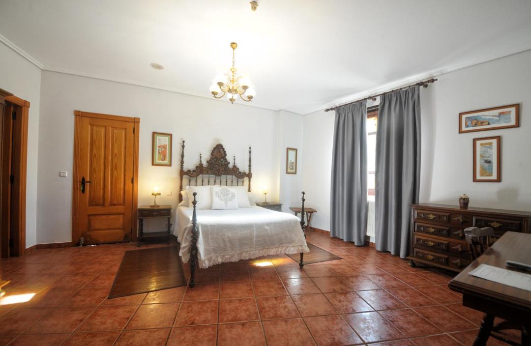 Photo of Bedroom in Queo de Abaixo