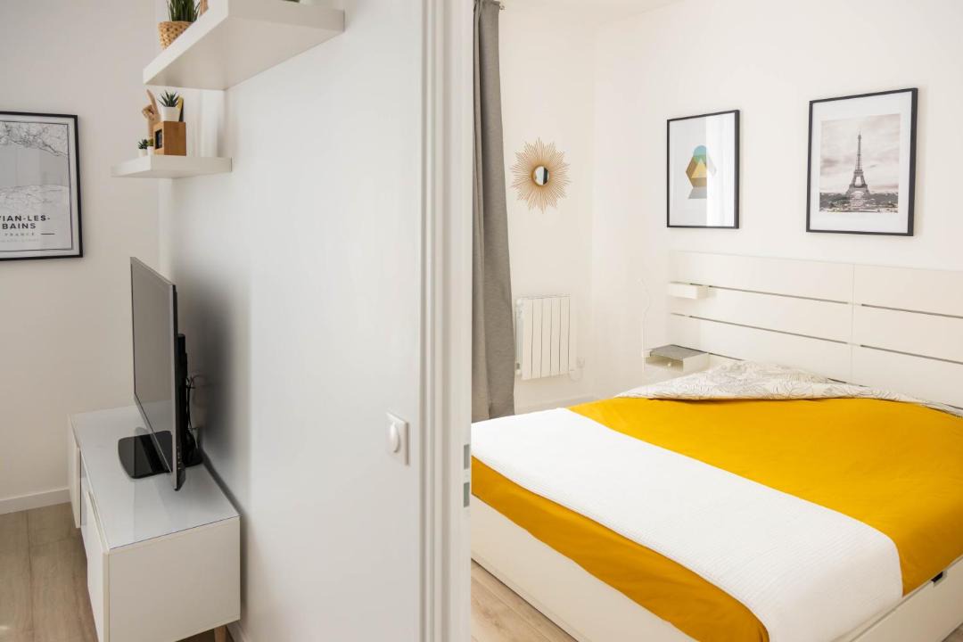 Photo of Bedroom in Evian-les-Bains