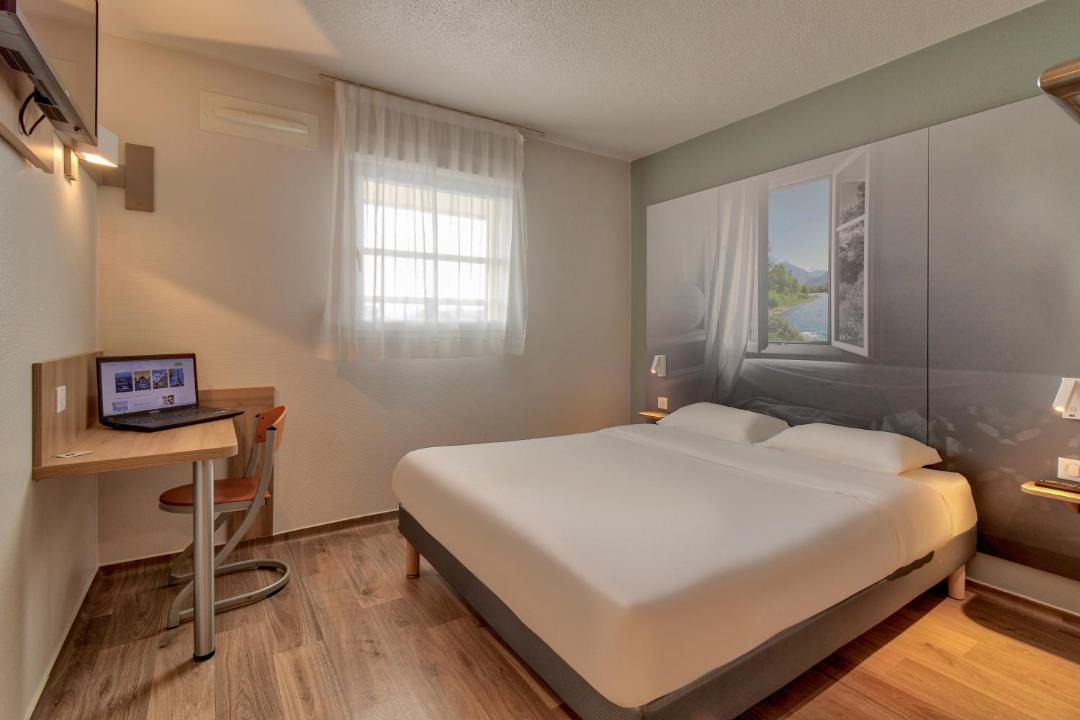Photo of Bedroom in Lescar