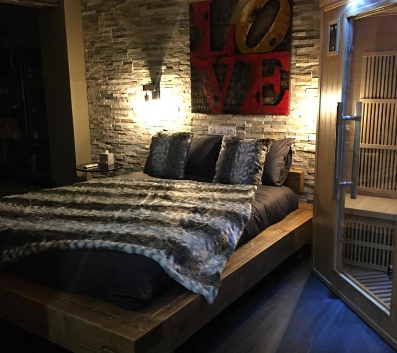 Photo of Bedroom in Meynes