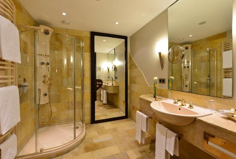 Photo of Bathroom in Mittelfeld