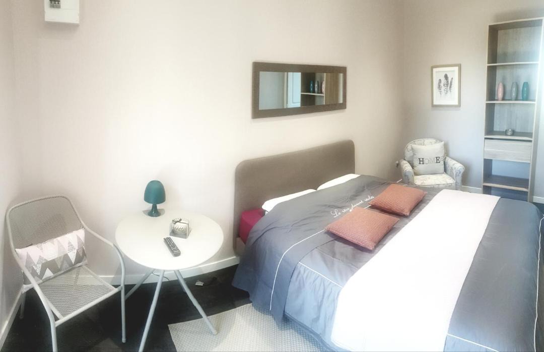 Photo of Bedroom in Beaucaire