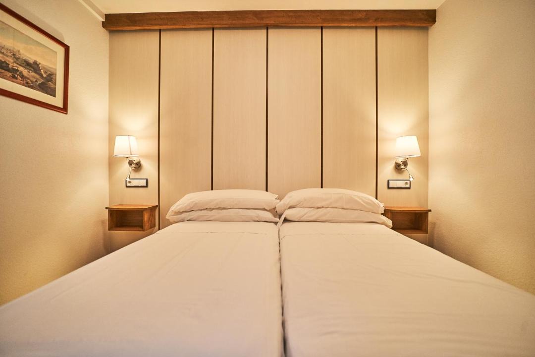Photo of Bedroom in Sepulveda
