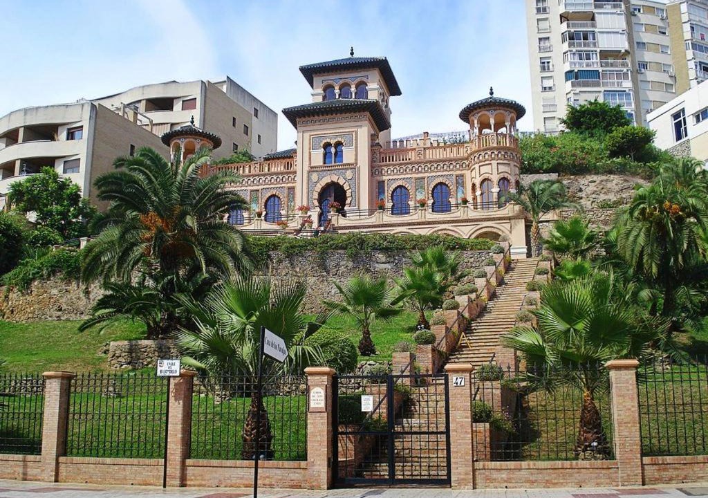 Photo of Buildings in Torremolinos City Centre