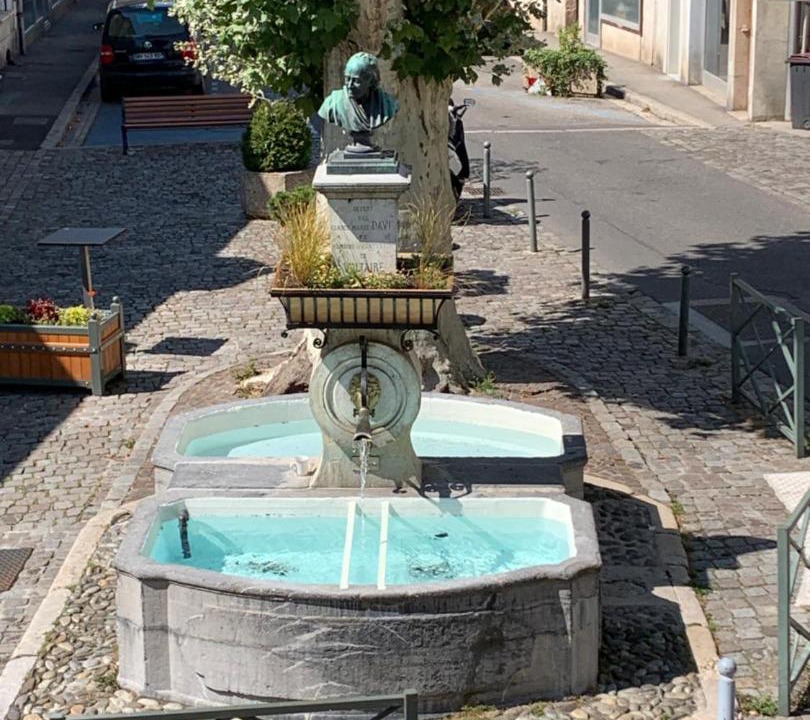 Photo of Others in Ferney-Voltaire