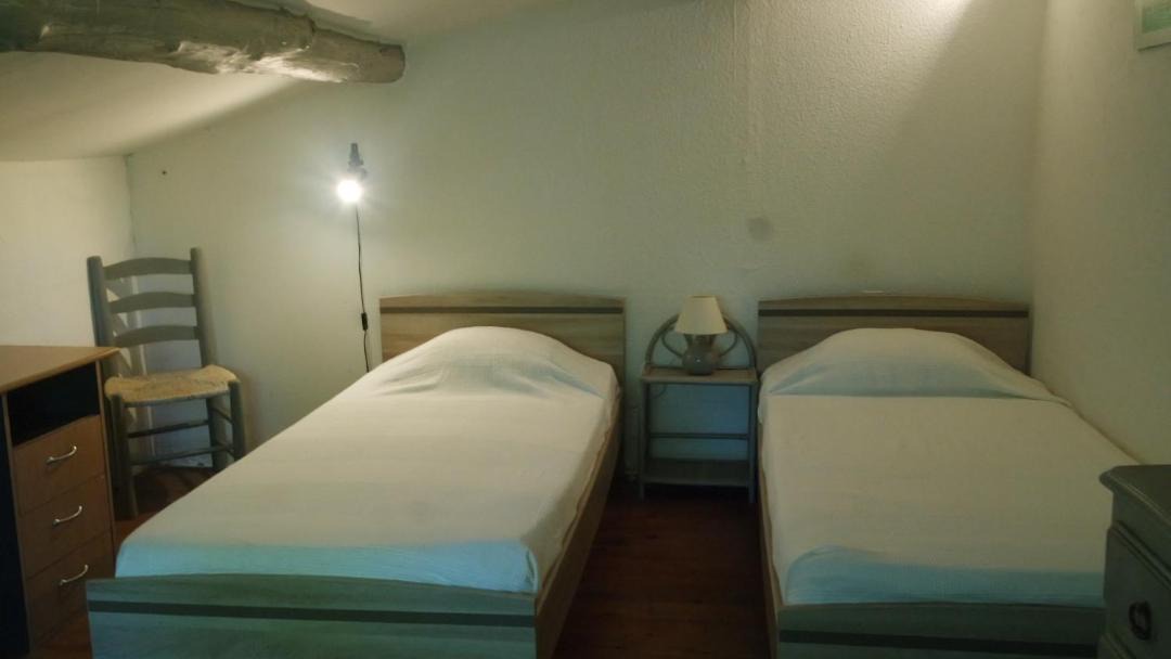 Photo of Bedroom in Eygalieres