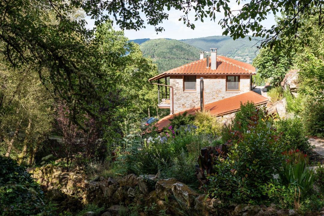 Photo of Buildings in Fion