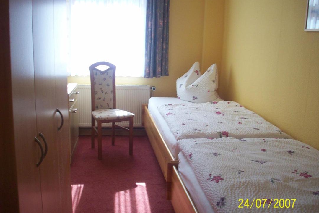 Photo of Bedroom in Woerlitz