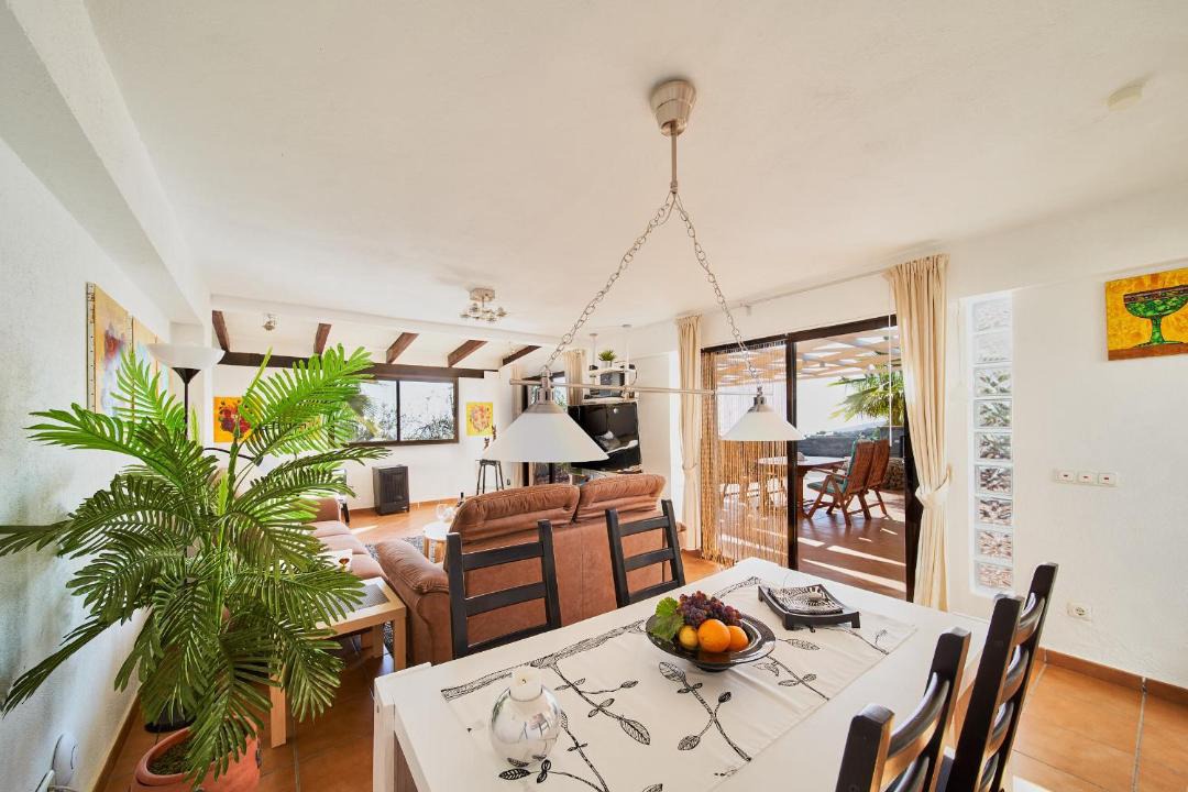 Photo of Livingroom in Chio