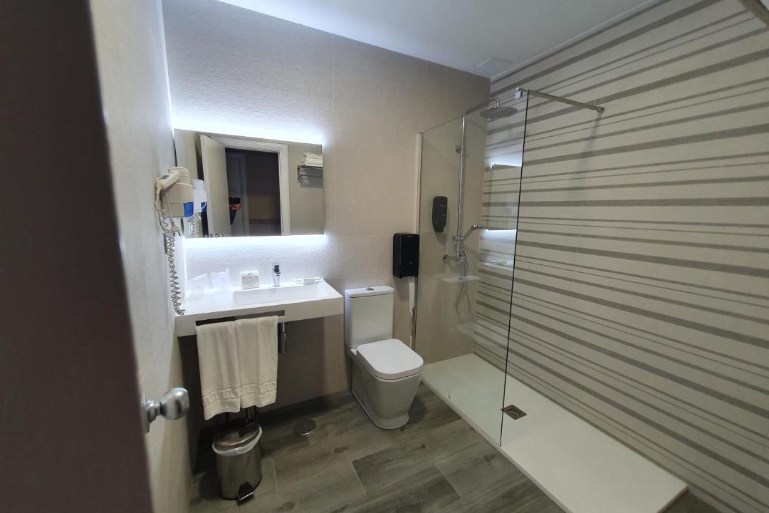 Photo of Bathroom in Plasencia