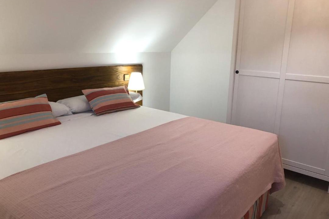Photo of Bedroom in La Pradera de Navalhorno