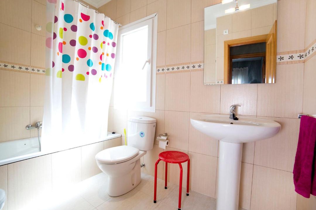 Photo of Bathroom in Empedrola