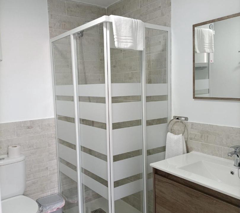 Photo of Bathroom in Villaviciosa de Odon