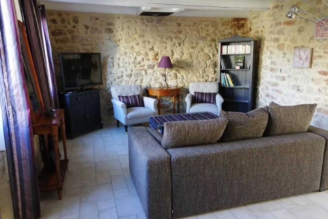 Photo of Livingroom in Bourdic