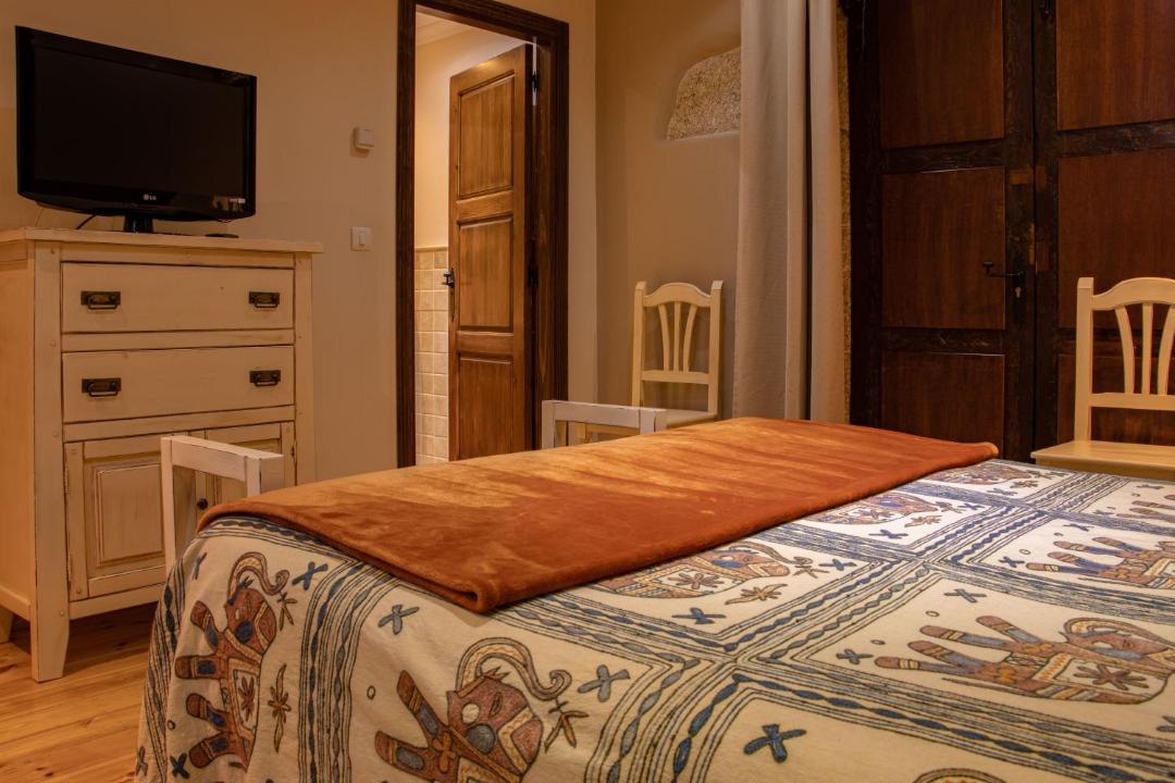Photo of Bedroom in San Martin de Trevejo