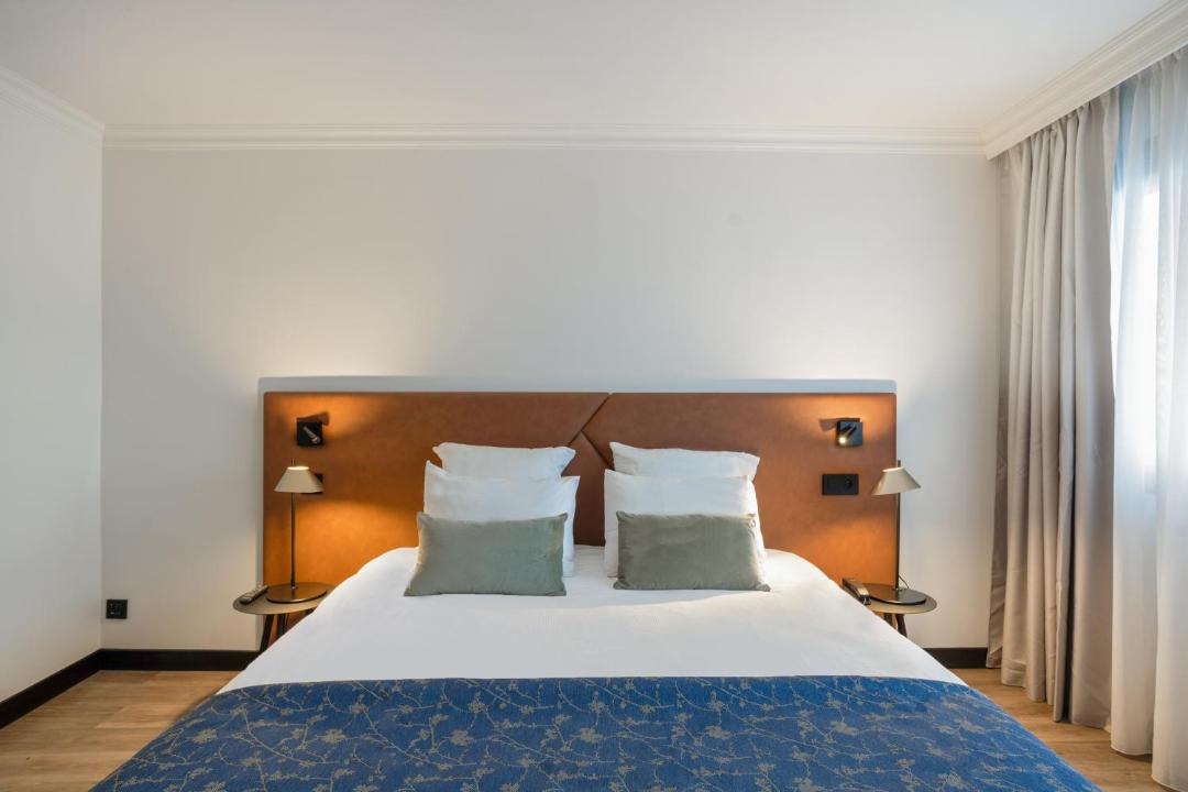 Photo of Bedroom in Ferney-Voltaire