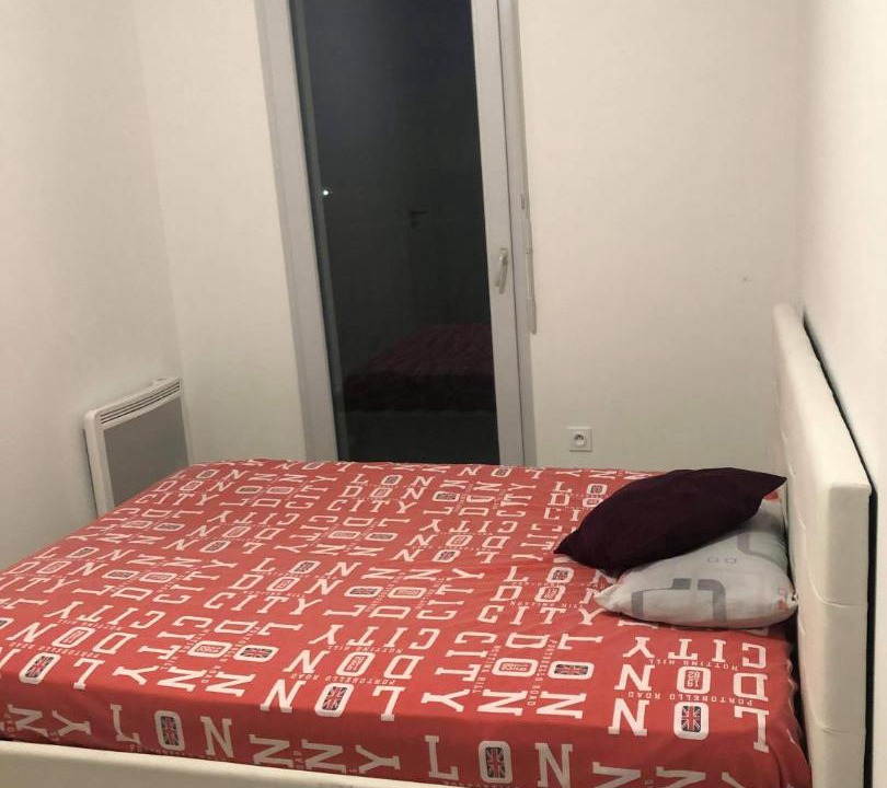 Photo of Bedroom in Aubagne