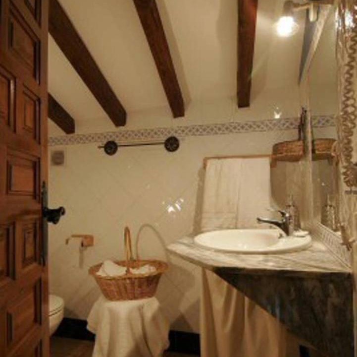 Photo of Bathroom in Robledillo de Gata