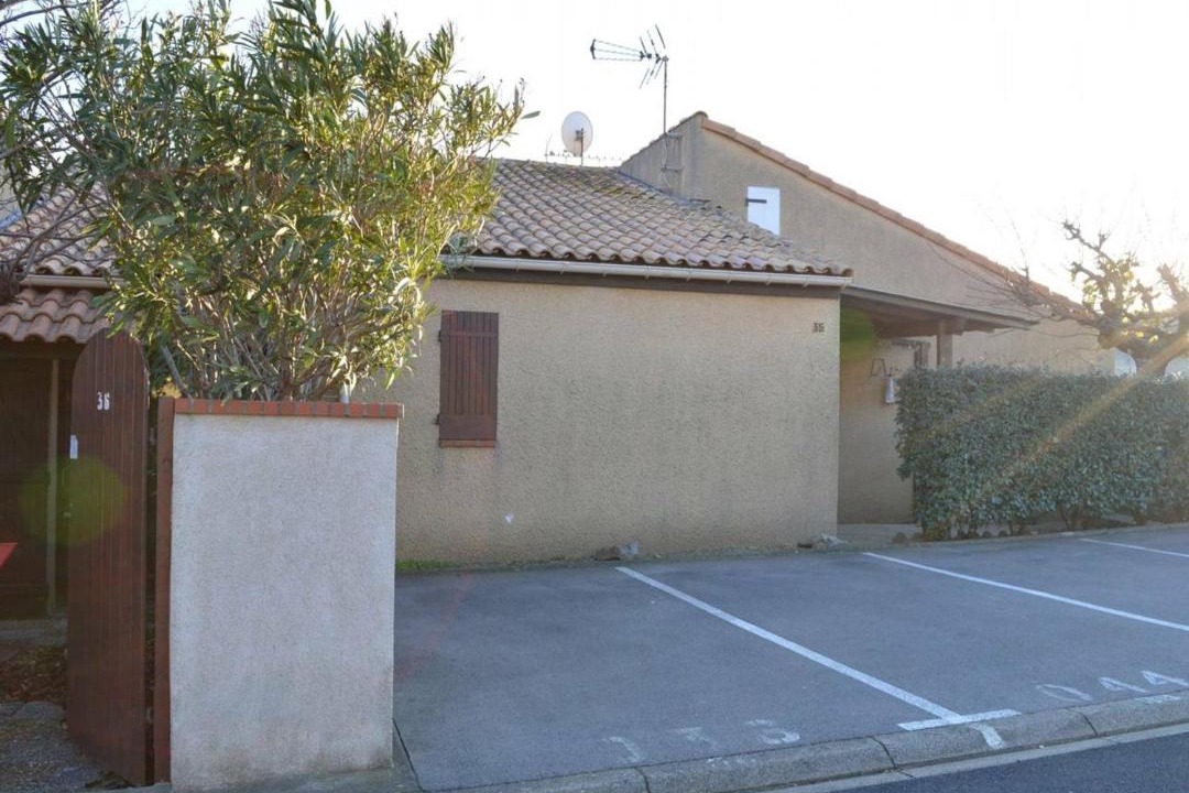 Photo of Buildings in Saint-Pierre-la-Mer