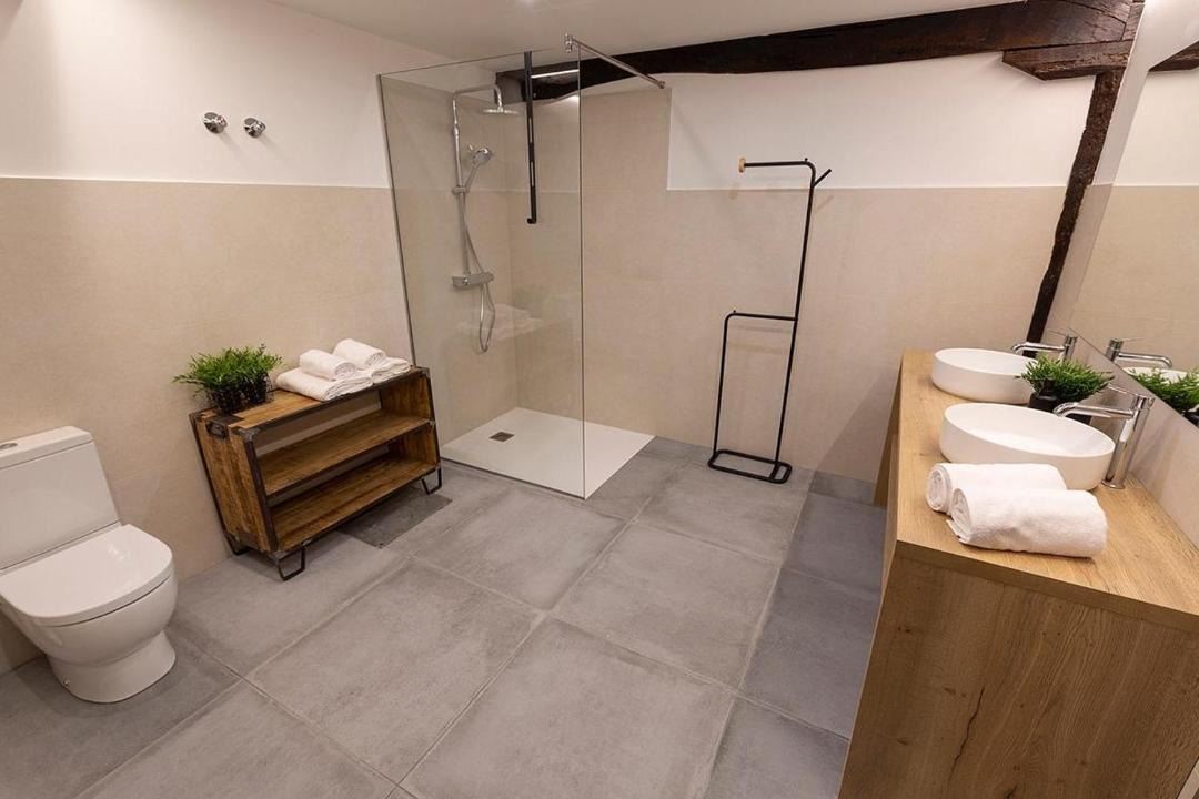 Photo of Bathroom in Olaskoegia