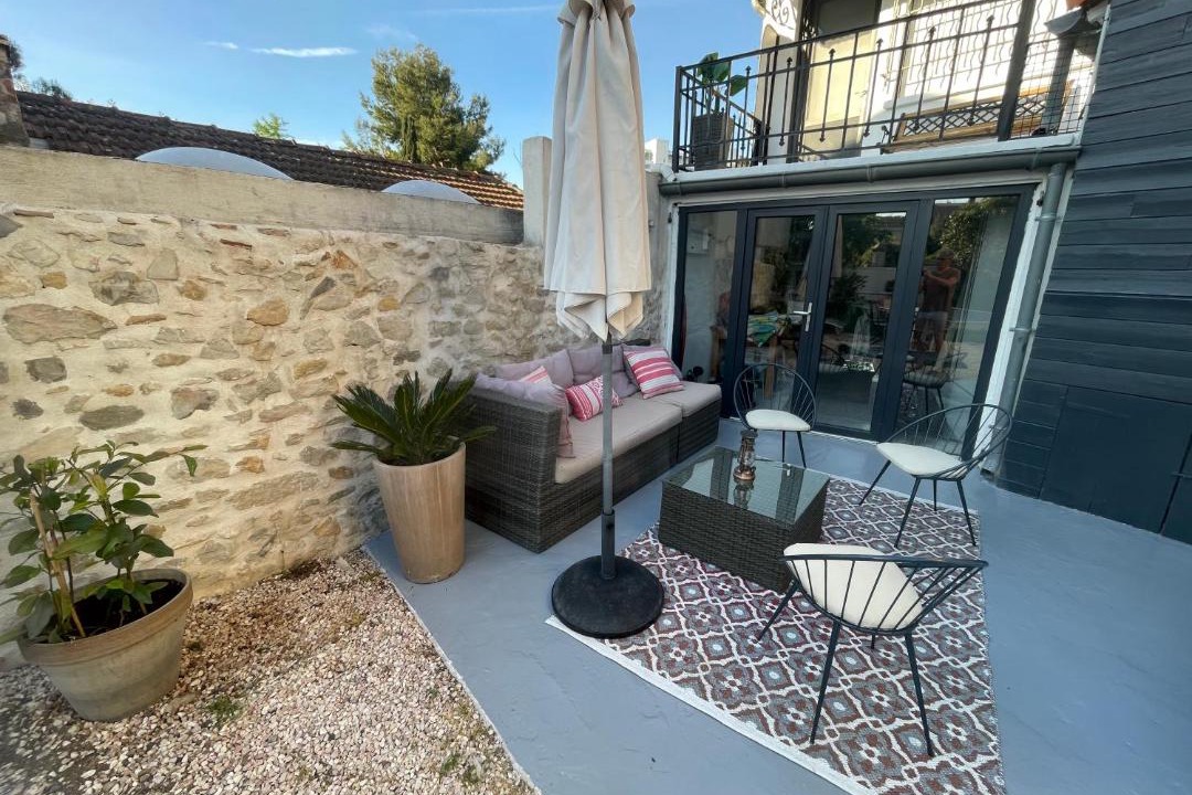 Photo of Patio Balcony in Cadereau