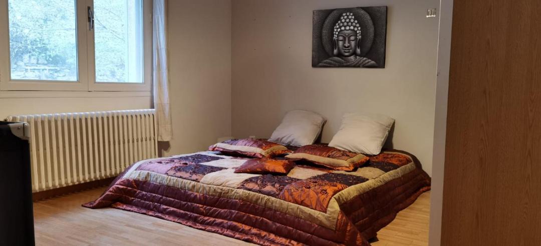 Photo of Bedroom in Cornillon-Confoux