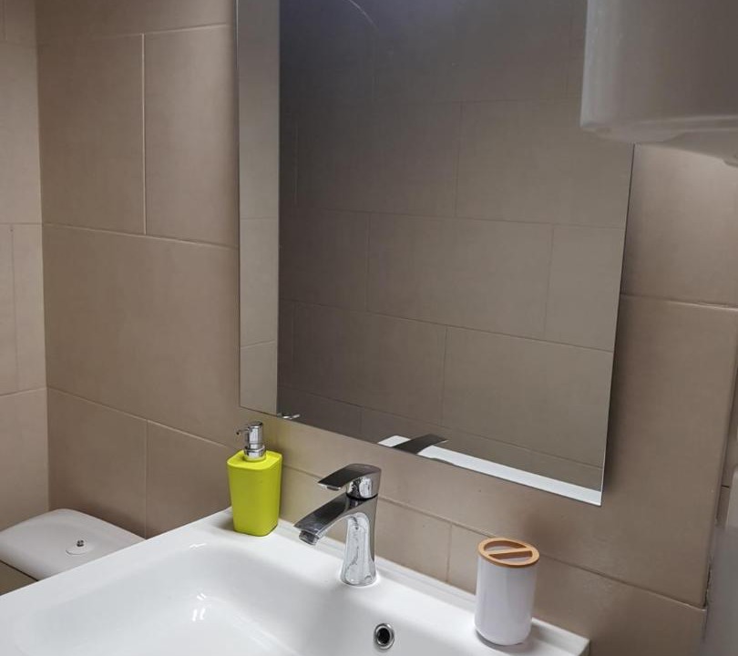 Photo of Bathroom in Avignon City Centre