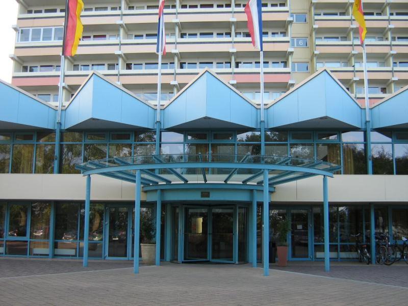 Photo of Others in Holm